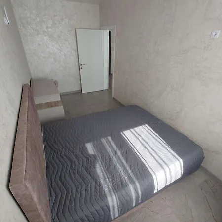 Apartment лузановский парк двухкомнатная Odessa