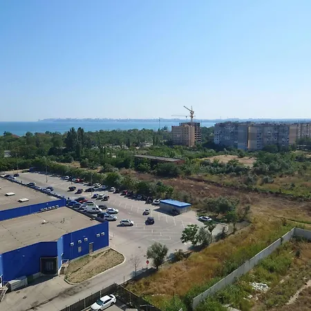 лузановский парк двухкомнатная * Odessa